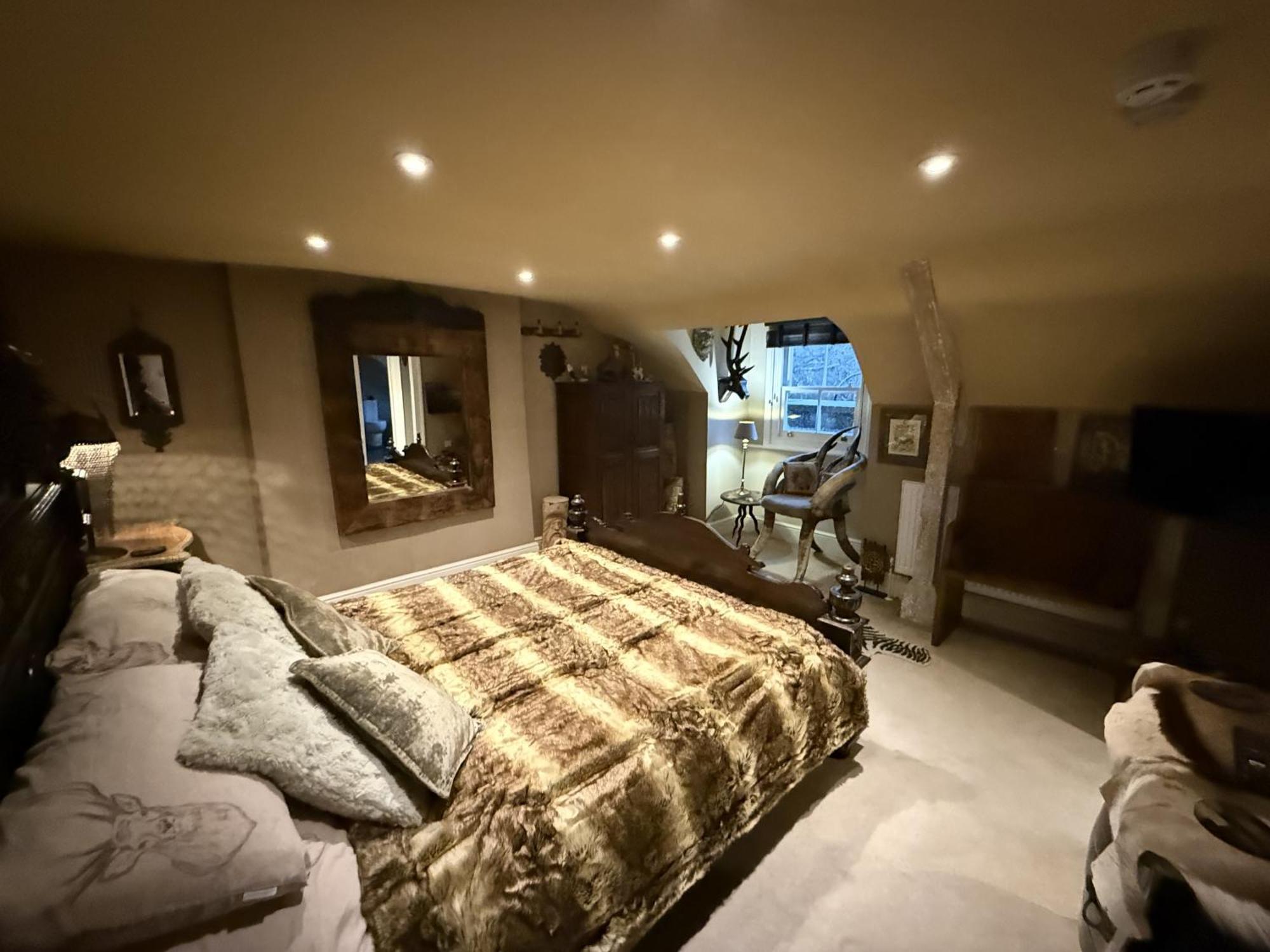 The Covenstead 5* Glastonbury